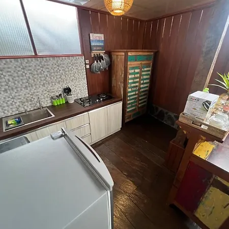 Cantika Zest Guesthouse-3