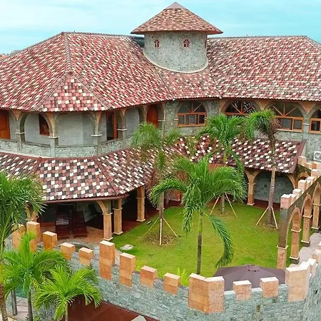 One Bedroom Suite At Royalfamilymansion With Pool & Garden On Sanur,Bali-3