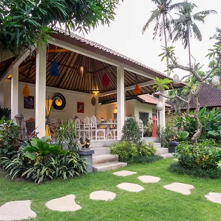 Utama Villas Beach Front Candidasa-2
