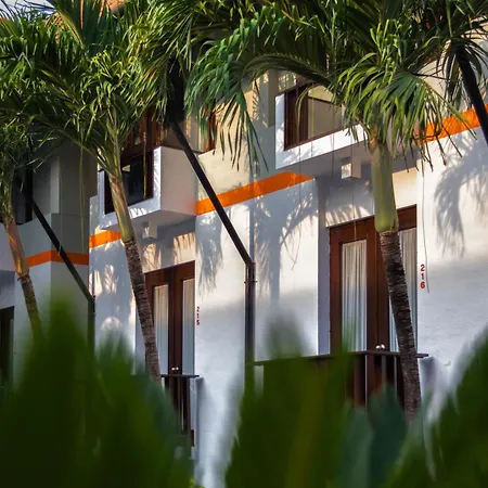 Harris Hotel Kuta Tuban Bali-3