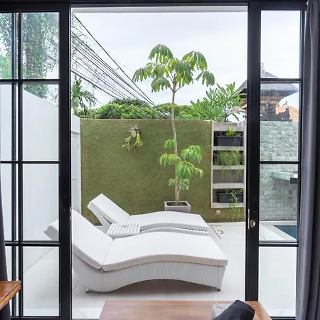 The Lavana Seminyak Loft 360 - 1 Bedroom Villa With Private Pool-3