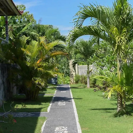 Mesari Hut Lembongan-3