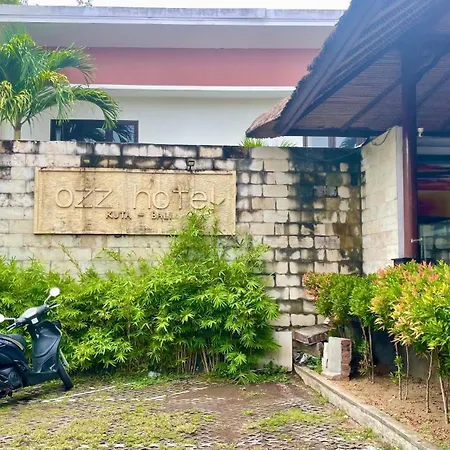 Ozz Hotel Kuta-3