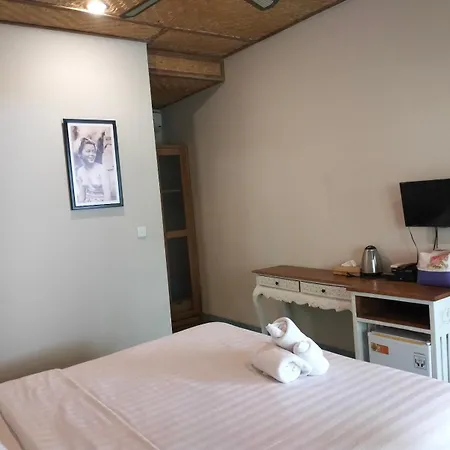 Jukung Dua Guest House-3