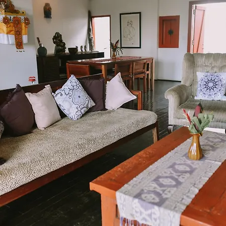 Rumah Santai Libur-2