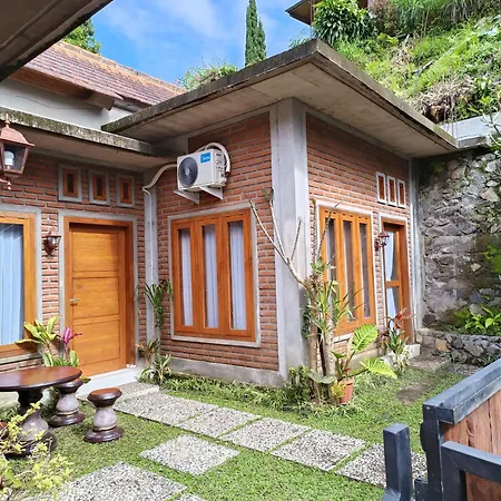 Made Oka Homestay And Warung-3
