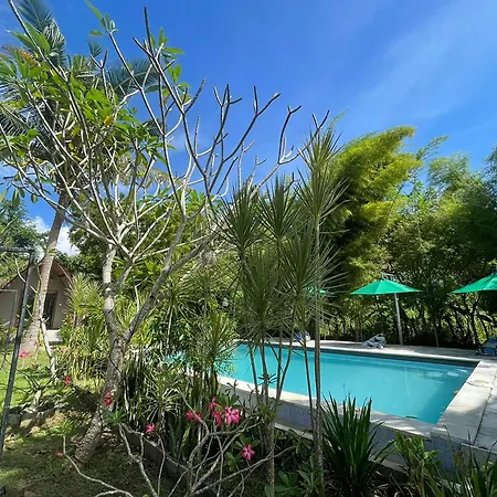 Apit Lawang Villas & Resto-2