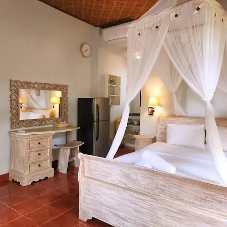 Danaya'S Cottage And Studio-3