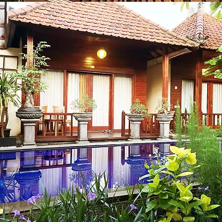 Wait Garden Cottage-2