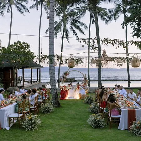 Villa Manis Beachfront Candidasa-3