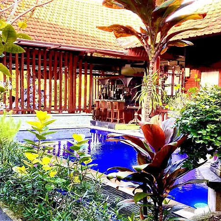 Wait Garden Cottage-3
