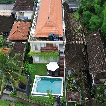 Graha Shanti Guest House-3