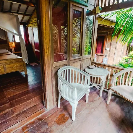 Cening Bagus Bungalow-3