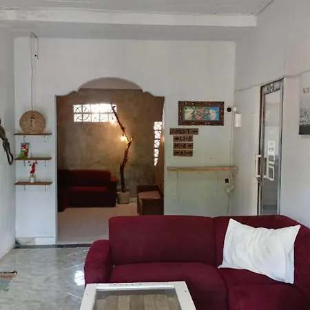 Local Hostel Amed-2
