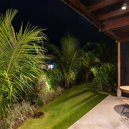 Canggu Wooden Green Paradise-3