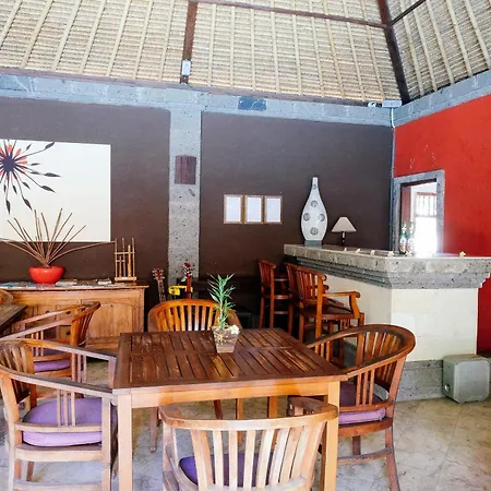 Ellies Hotel-2
