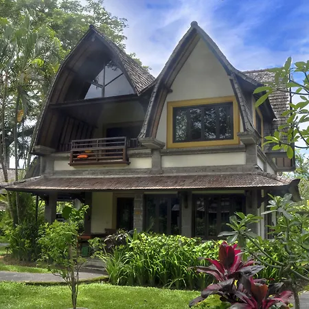 Hotel Vila Lumbung-3