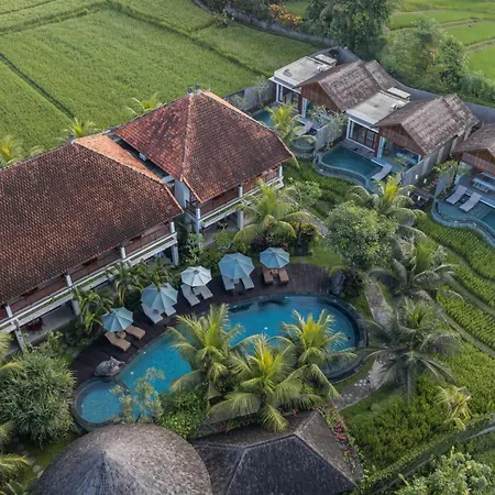 Queen At Gunung Sari-2