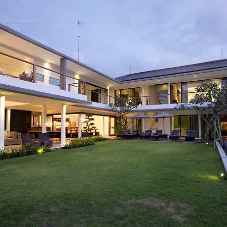 Cassamia Bali - Spacious Luxury 5 Bedroom Villa-3