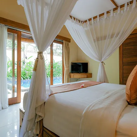 Villa La-2