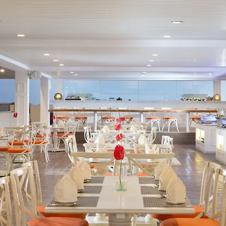 Hotel Santika Seminyak-3