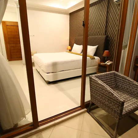 Wahyu Dana Hotel-2