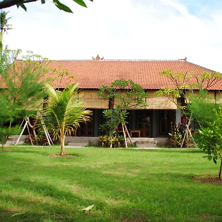 Tiara Homestay Pemuteran Bali-3