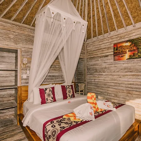 The Bridge Huts-3