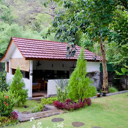 Beehive Cottages-3