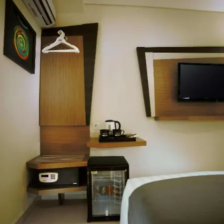 Hotel Neo - Kuta, Jelantik-2
