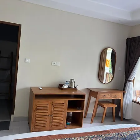 Raka Rai Bungalows-3