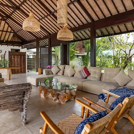 Villa Aamisha-2