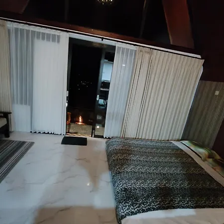 Adila Warung And Homestay-2