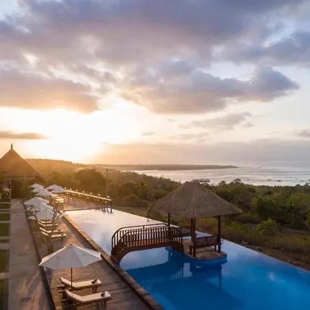Semabu Hills Hotel Nusa Penida-3
