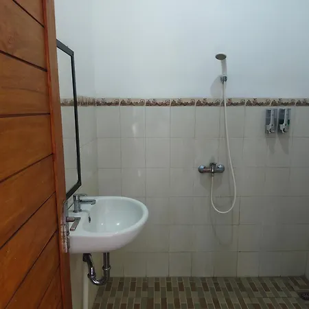 Bagoesfull Homestay-3