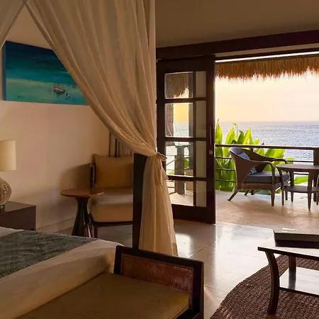 The Point Resort Lembongan-2