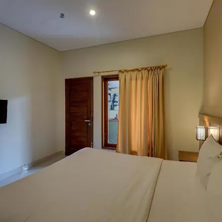 Oyo Life 92852 Singgah Hotel Legian-3