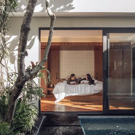 Ayona Villa Seminyak by Ini Vie Hospitality-2