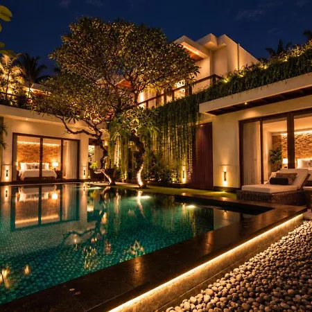 Sunset Palms Beach Villa-3
