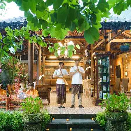 Ubud Raya Boutique Hotel-3