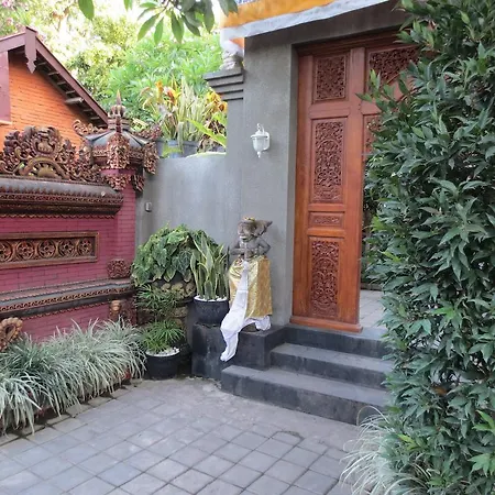Putri Homestay-3