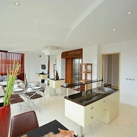 Flora Apartment Bali-2