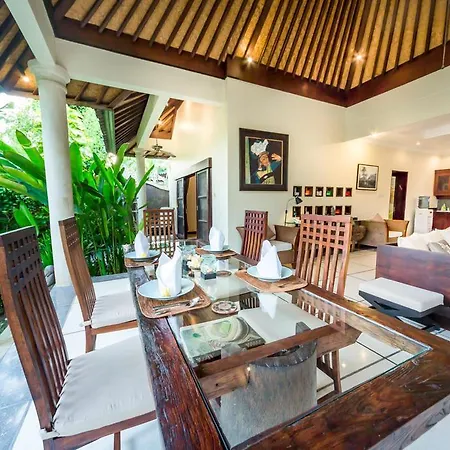 Villa Frangipani-2