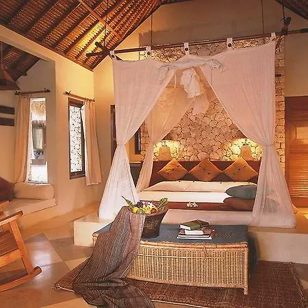Nusa Lembongan Resort-3