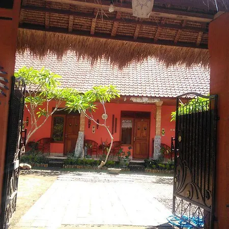 Made Roejas Homestay-3