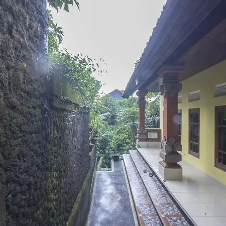 Nova Homestay Ubud-2