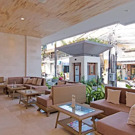 Zen Rooms Benesari 6 Legian Kuta-2