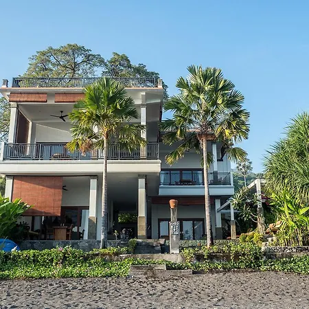 Amed Beach Villa-3