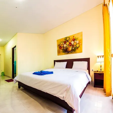 Luckys Guest House-3