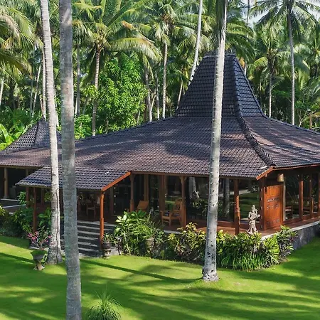 Oceanfront Citakara Sari Villas-2